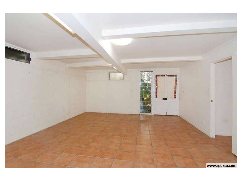 52. Woodstock Road, Toowong QLD 4066