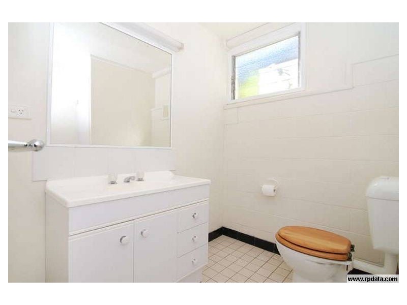 52. Woodstock Road, Toowong QLD 4066