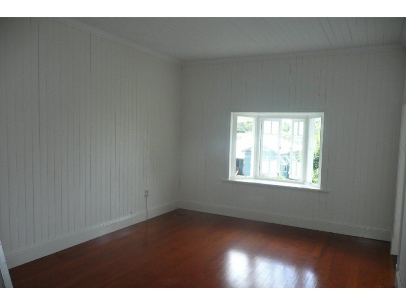 52. Woodstock Road, Toowong QLD 4066