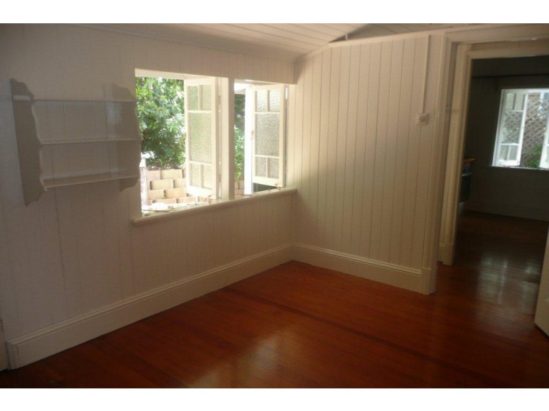 52. Woodstock Road, Toowong QLD 4066