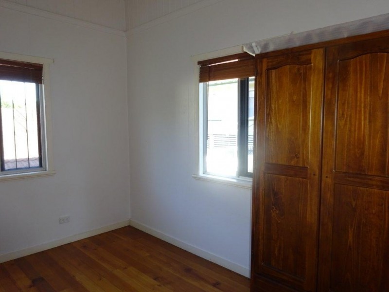 67 Greenlaw Street, Indooroopilly QLD 4068