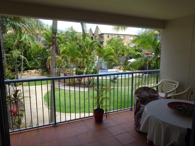 2 Waverley Road, Taringa QLD 4068