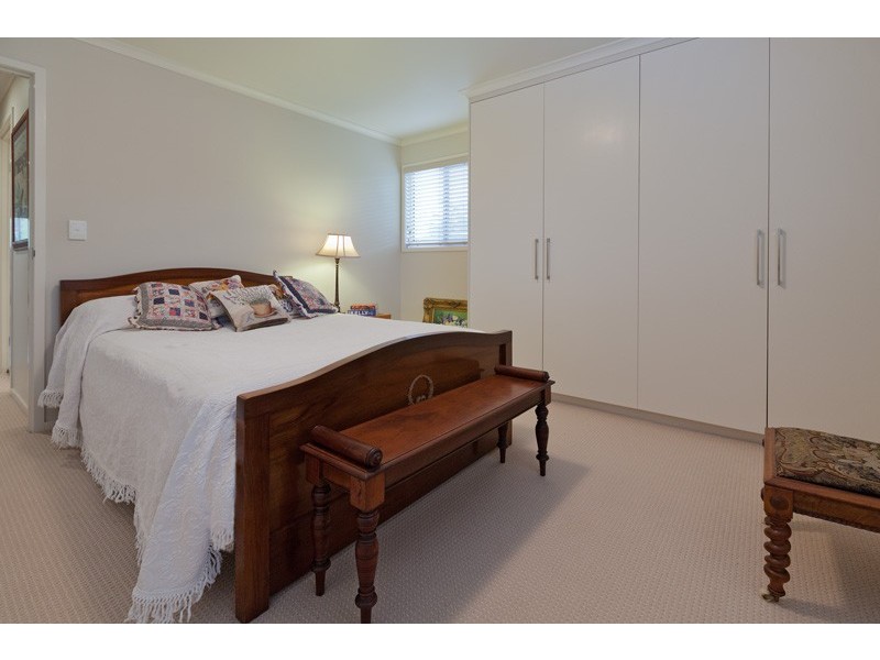 87a McCaul Street, Indooroopilly QLD 4068