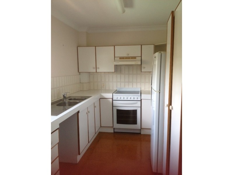 11/123 Central Avenue, Indooroopilly QLD 4068