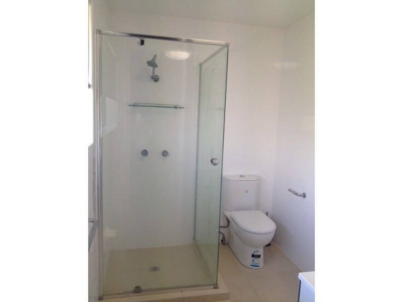 3/9 Land Street, Toowong QLD 4066