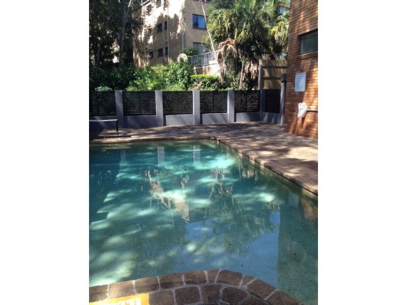 3/9 Land Street, Toowong QLD 4066