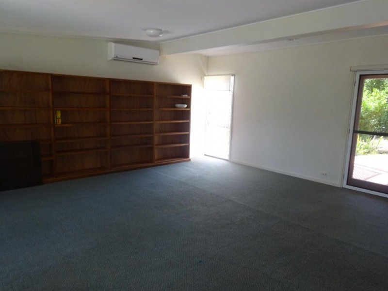 147 The Esplanade., St Lucia QLD 4067