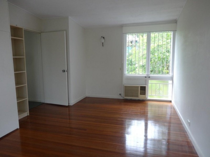 147 The Esplanade., St Lucia QLD 4067