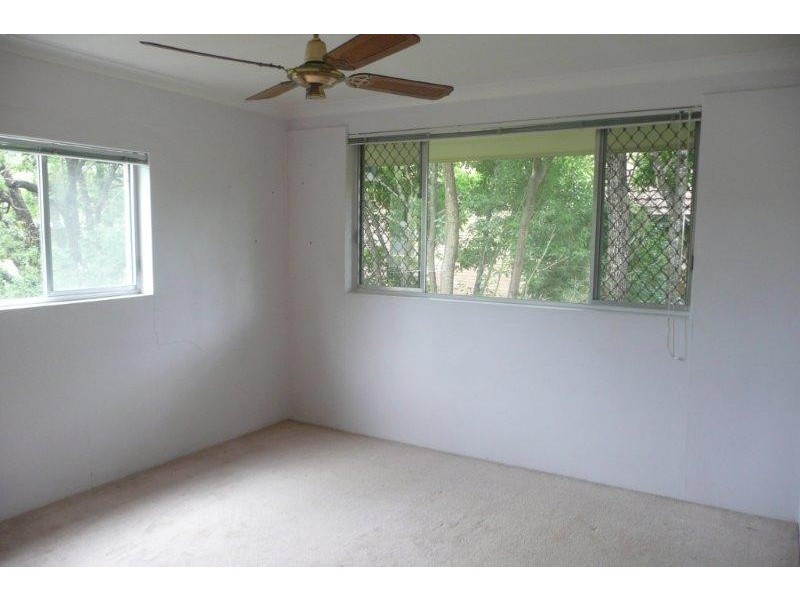 5/12. Foxton Street, Indooroopilly QLD 4068