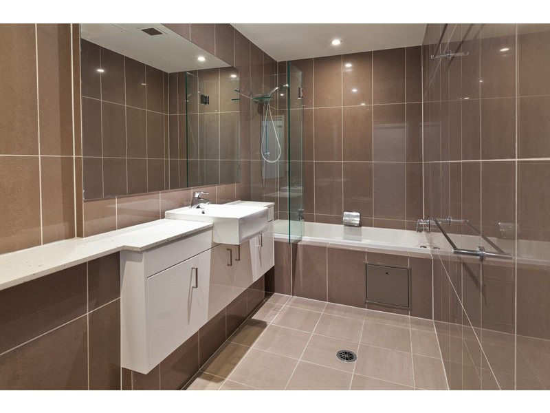 PH2/30 Riverview Terrace, Indooroopilly QLD 4068