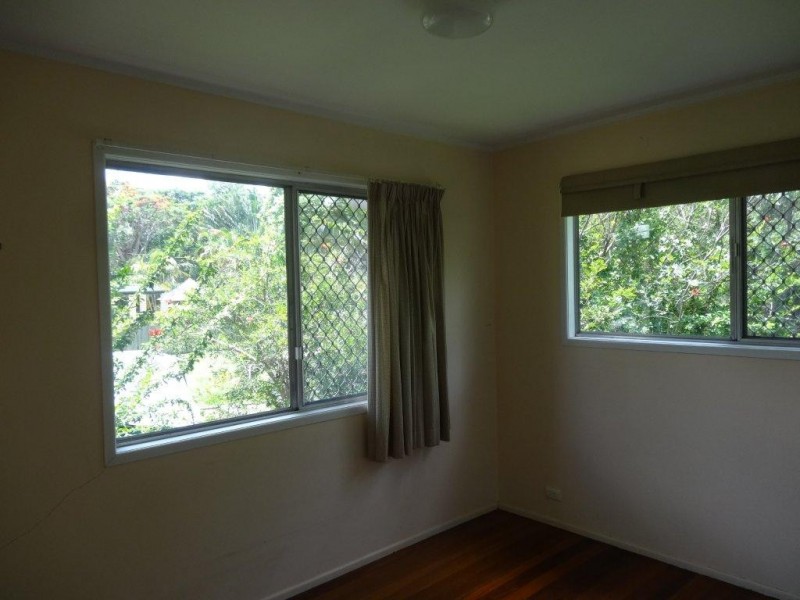 26 Cougar Street, Indooroopilly QLD 4068