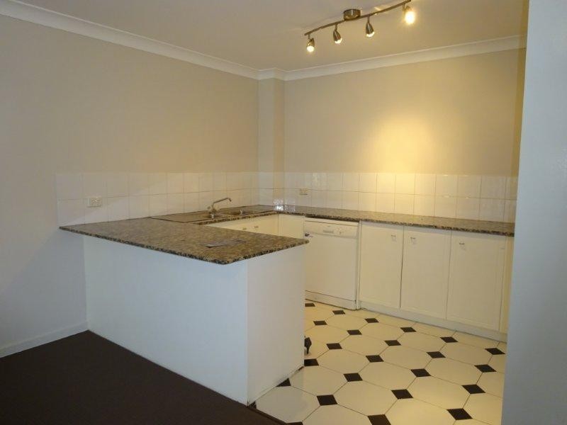 15/15 Finney Road, Indooroopilly QLD 4068