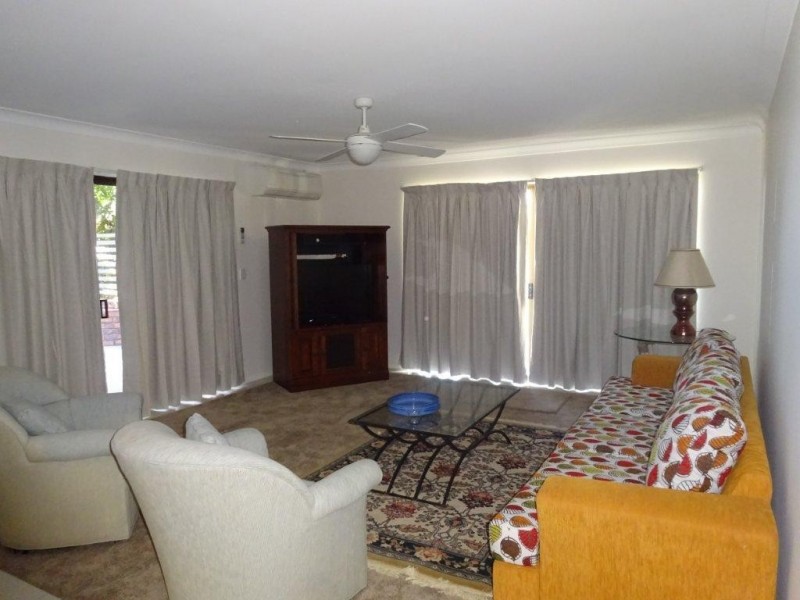 2/15 Riverview Terrace, Indooroopilly QLD 4068