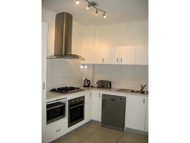 304/30 Riverview Terrace, Indooroopilly QLD 4068