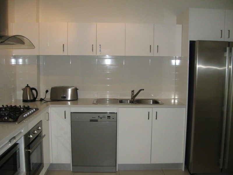 304/30 Riverview Terrace, Indooroopilly QLD 4068