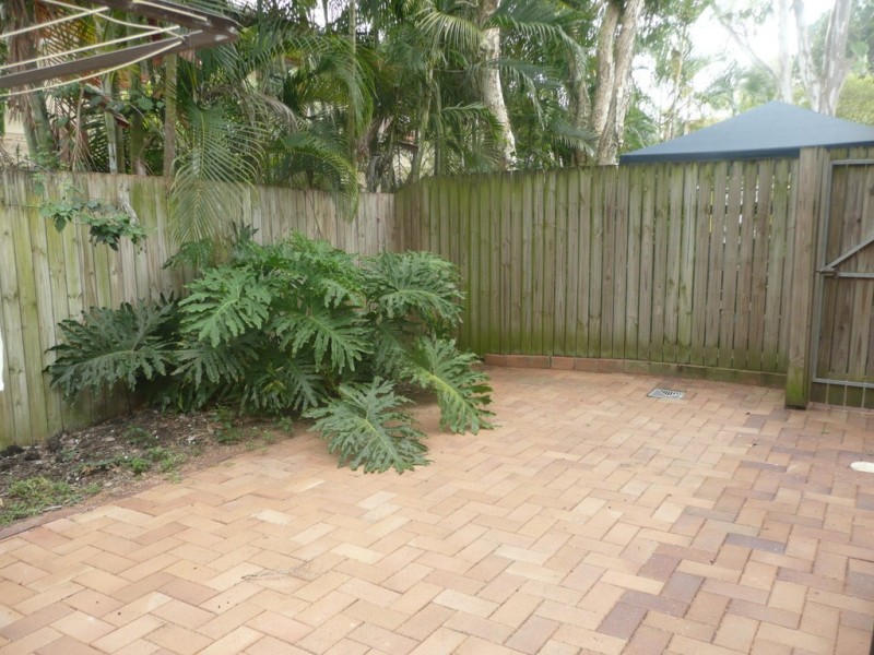 3/73 Fairley Street, Indooroopilly QLD 4068