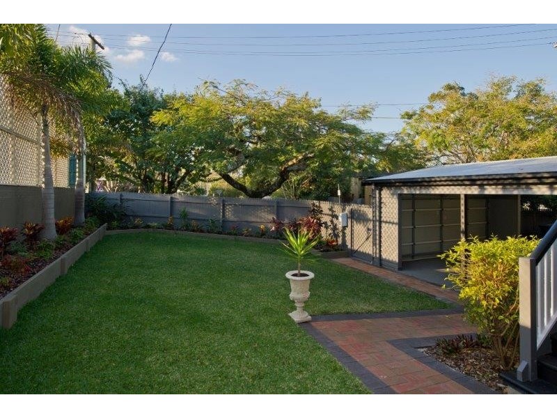 3 Harts Road, Indooroopilly QLD 4068
