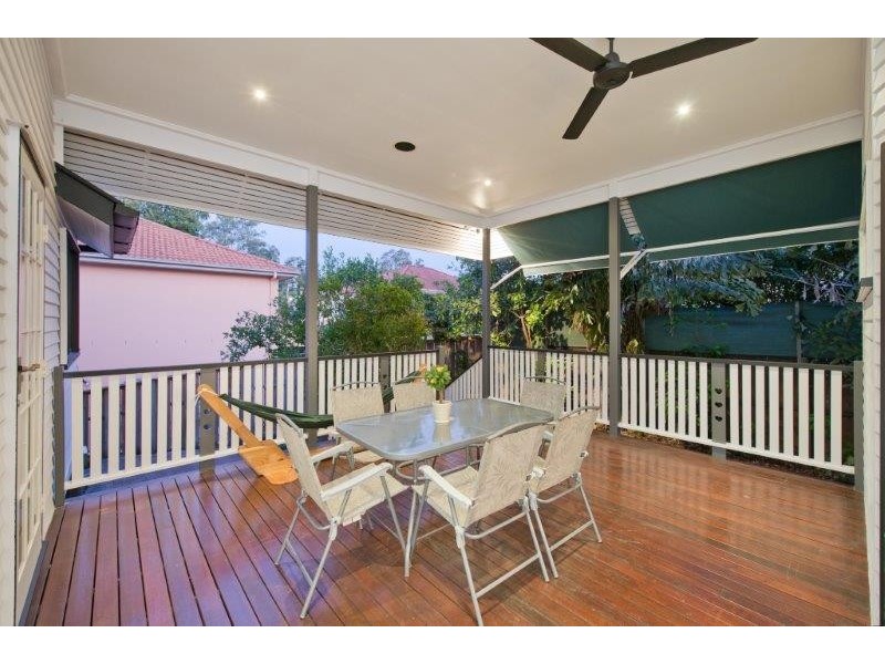 3 Harts Road, Indooroopilly QLD 4068