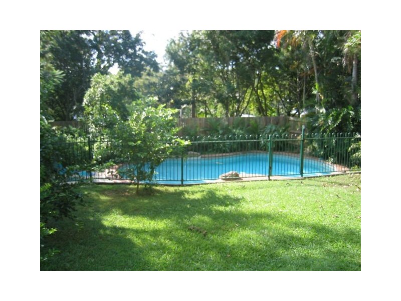 49 Burns Parade, Chapel Hill QLD 4069