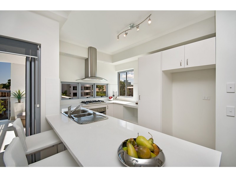 401/30 .Riverview Terrace, Indooroopilly QLD 4068