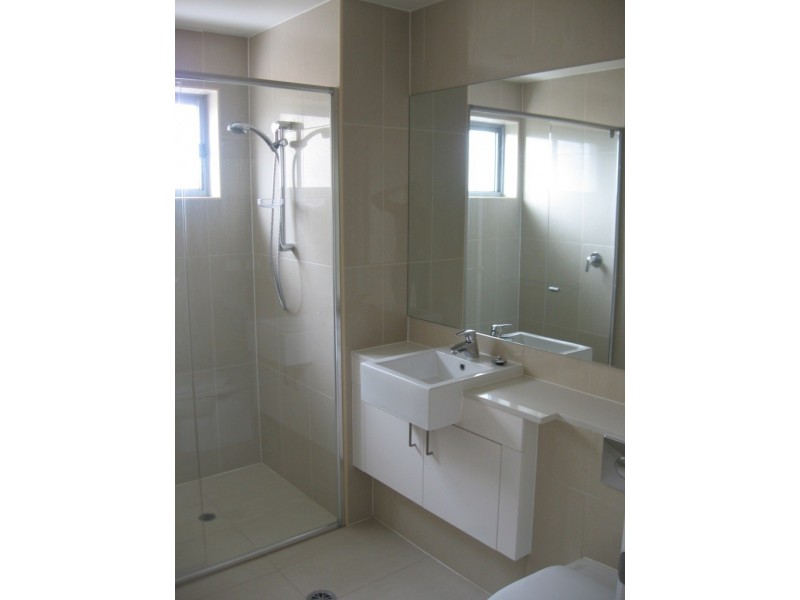 401/30 .Riverview Terrace, Indooroopilly QLD 4068