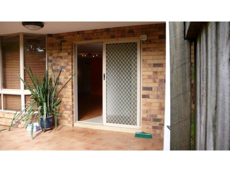 3/115. Central Avenue, Indooroopilly QLD 4068