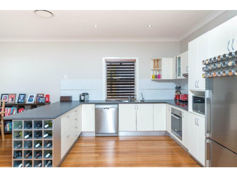 48 Twigg Street, Indooroopilly QLD 4068