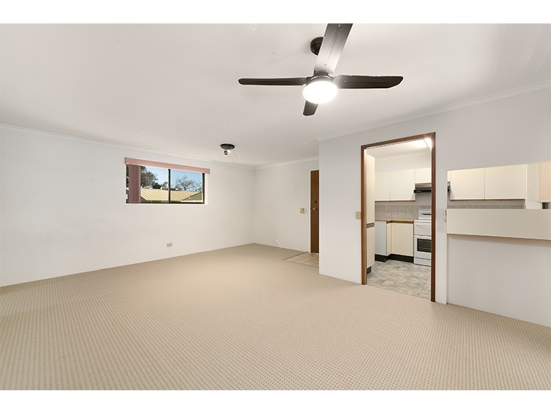 12/150 Clarence Road, Indooroopilly QLD 4068