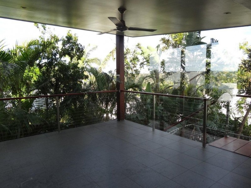 4/28 Central Avenue, Indooroopilly QLD 4068