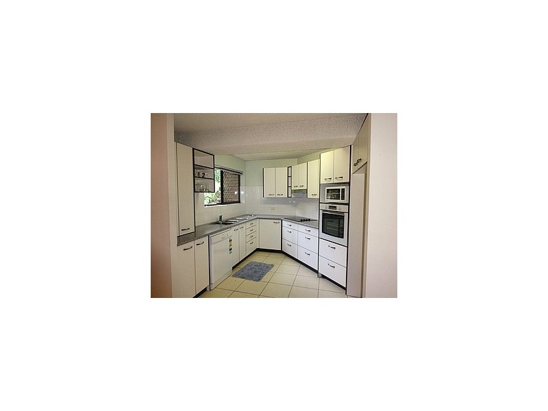 2/33 Rokeby Terrace, Taringa QLD 4068