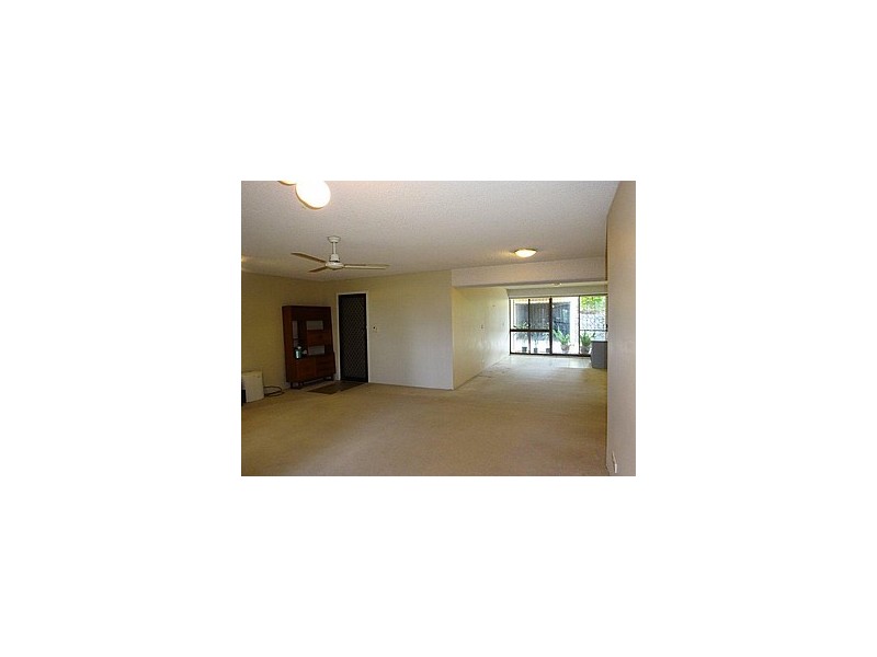 2/33 Rokeby Terrace, Taringa QLD 4068
