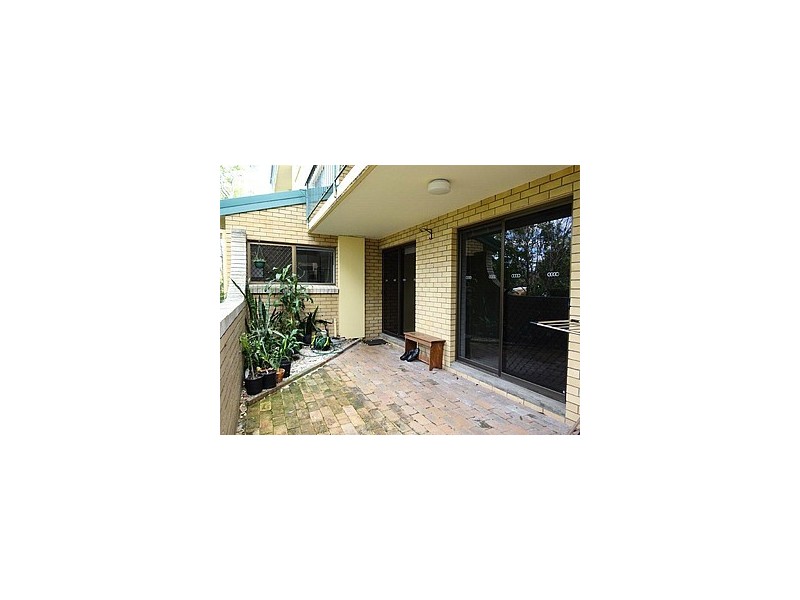 2/33 Rokeby Terrace, Taringa QLD 4068