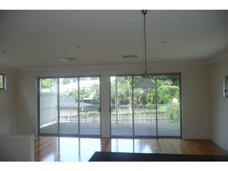 10 Harts Road, Indooroopilly QLD 4068