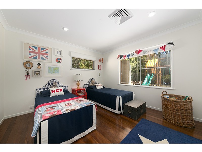 9 Bowaga Street, Indooroopilly QLD 4068