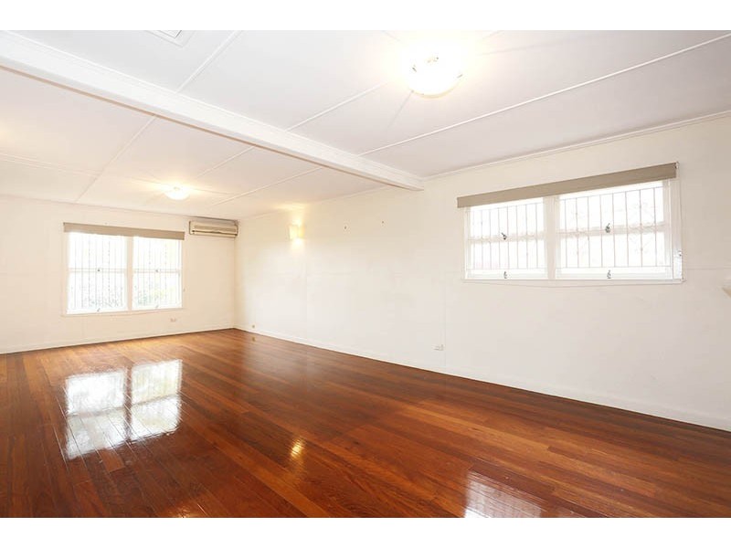 40 Rennie Street, Indooroopilly QLD 4068