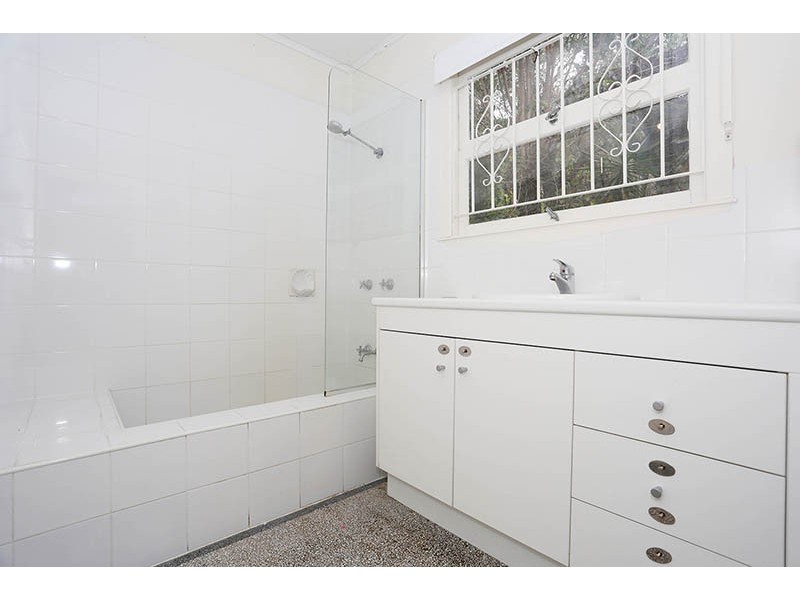 40 Rennie Street, Indooroopilly QLD 4068