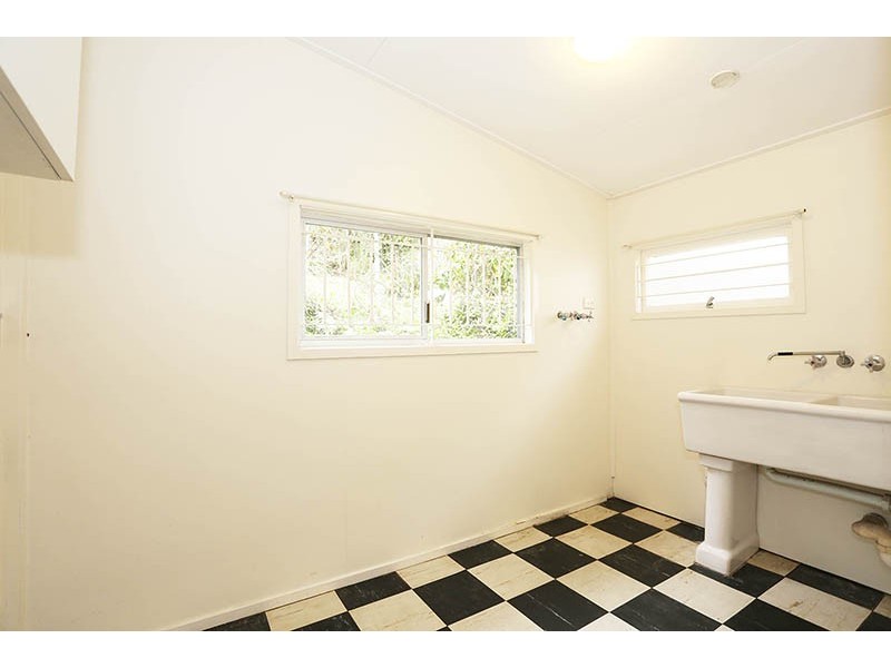 40 Rennie Street, Indooroopilly QLD 4068