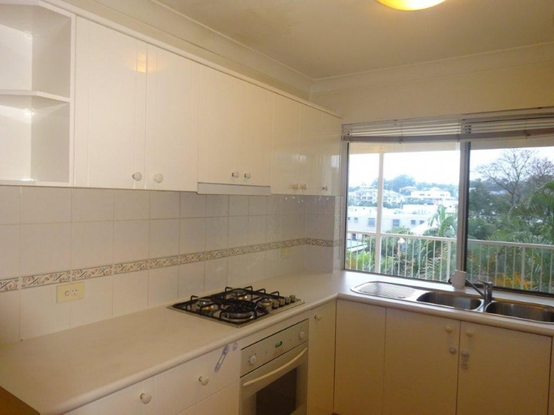 5 /36 York Street, Indooroopilly QLD 4068