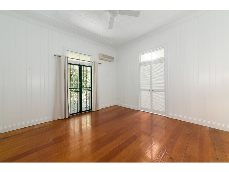 130 Laurel Avenue, Chelmer QLD 4068