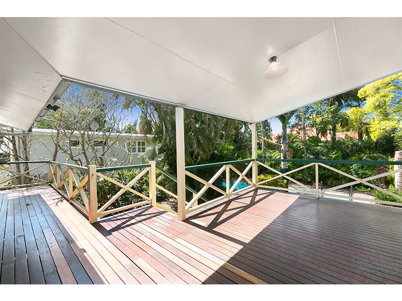 130 Laurel Avenue, Chelmer QLD 4068