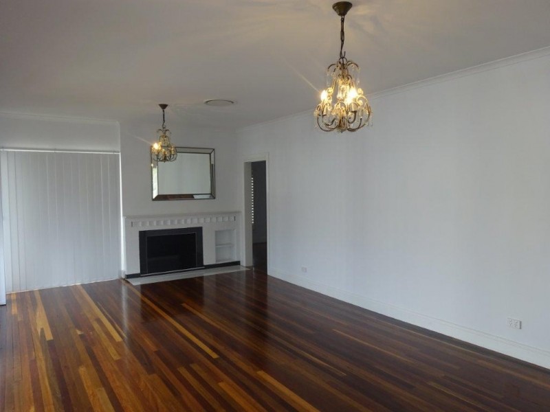 63 Neulans Road, Indooroopilly QLD 4068