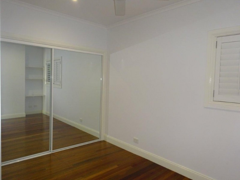 63 Neulans Road, Indooroopilly QLD 4068