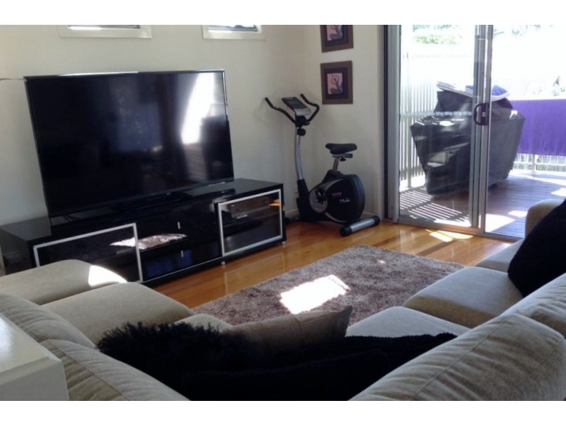 10 Harts. Road, Indooroopilly QLD 4068