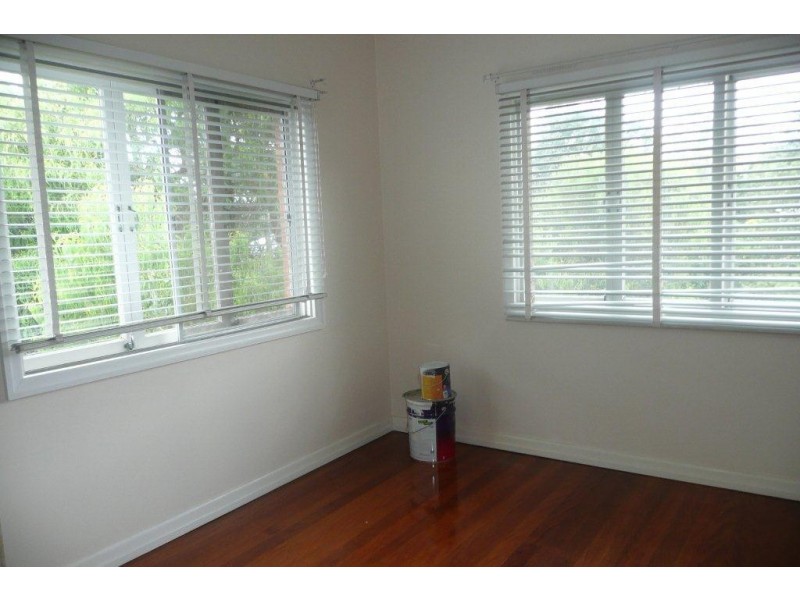 45 Newcross Street, Indooroopilly QLD 4068