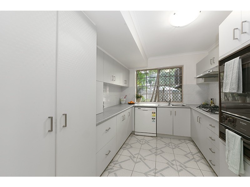 1/6 Shirley Street, Indooroopilly QLD 4068