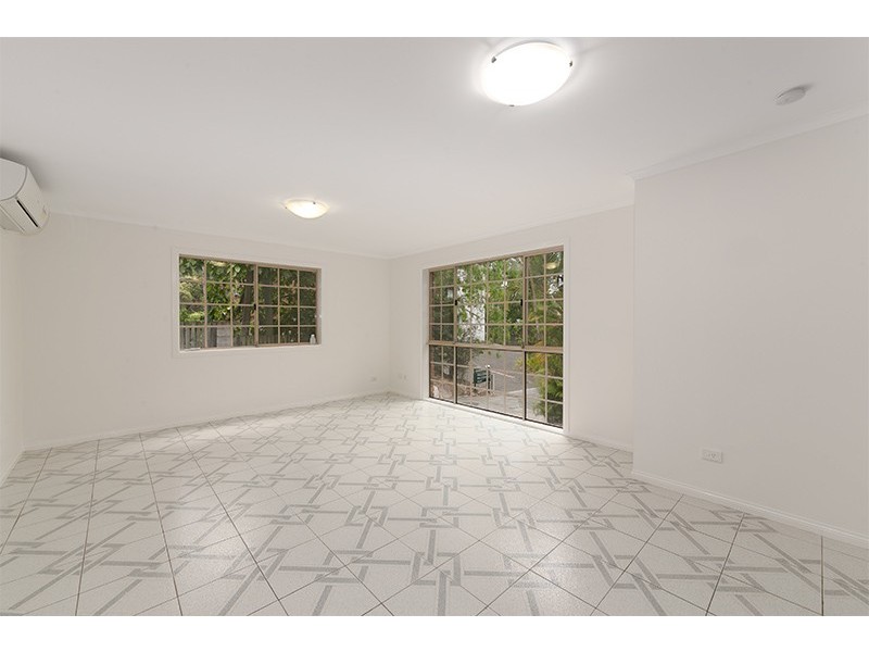 1/6 Shirley Street, Indooroopilly QLD 4068