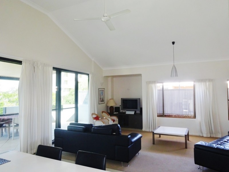7/15 Riverview. Terrace, Indooroopilly QLD 4068
