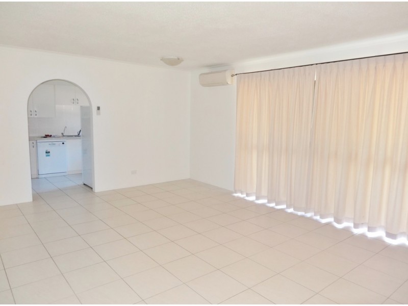 2/42. Mitre Street, St Lucia QLD 4067