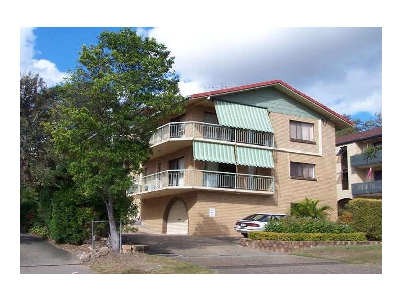 2/42. Mitre Street, St Lucia QLD 4067