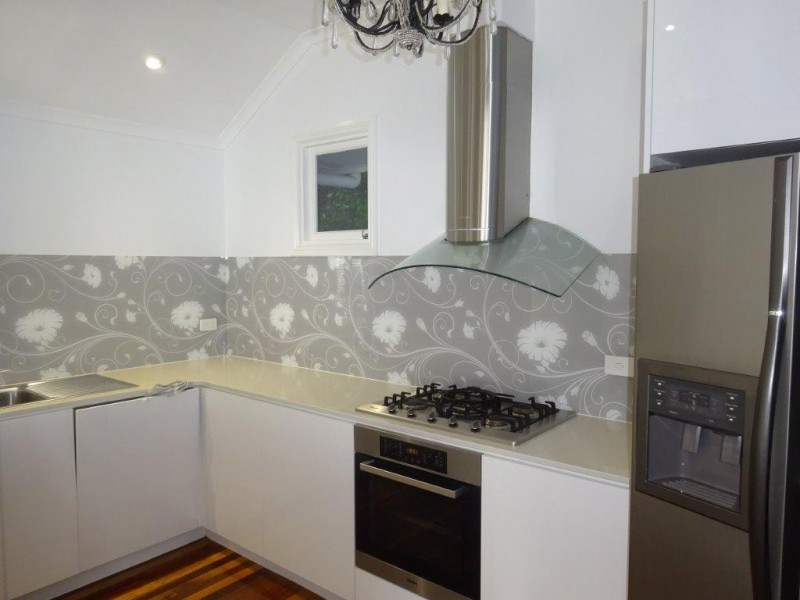 63 Neulans Road, Indooroopilly QLD 4068